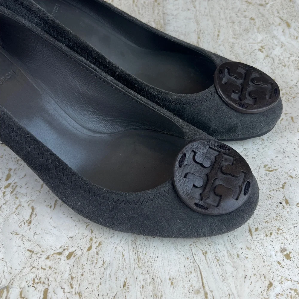 Tory Burch SALLY-SPLIT SUEDE women’s size 8 made in Brazil wedge classic office